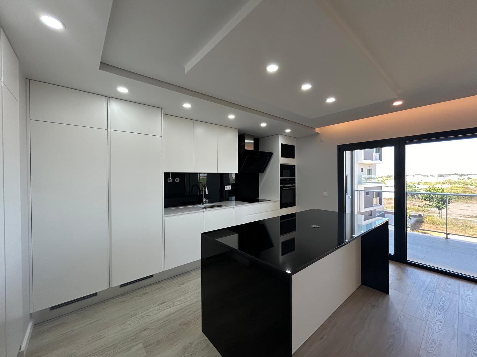 T3 para arrendamento Alto dos Moinhos-Montijo